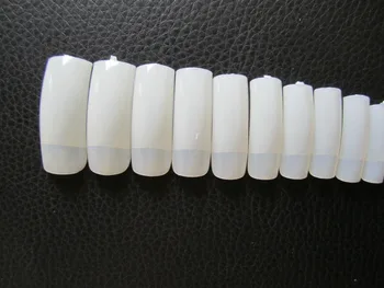 Високо качество на 500 бр 10 размери на Бели, цветни накрайници за нокти от акрил от естествен, изкуствен режийни ноктите, фалшиви половин покритие за дизайн на ноктите, продажби на дребно