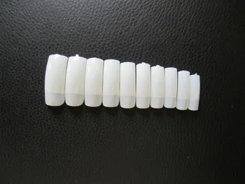 Високо качество на 500 бр 10 размери на Бели, цветни накрайници за нокти от акрил от естествен, изкуствен режийни ноктите, фалшиви половин покритие за дизайн на ноктите, продажби на дребно