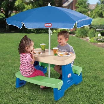 Масичка за пикник на Little Tikes Лесно се Съхранява Jr. с чадър, синьо и зелено - игралната масичка с чадър, за децата